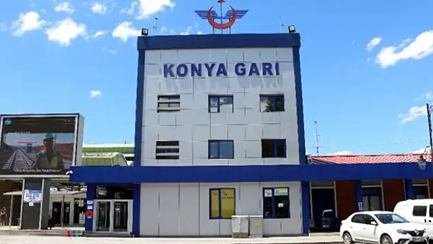 Konya Tren Garı'nda YHT seferi hazırlığı! İlk tren yarın saat 08:00'da