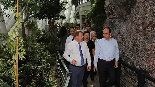 Konya Tropikal Kelebek Bahçesi'ne ziyaret