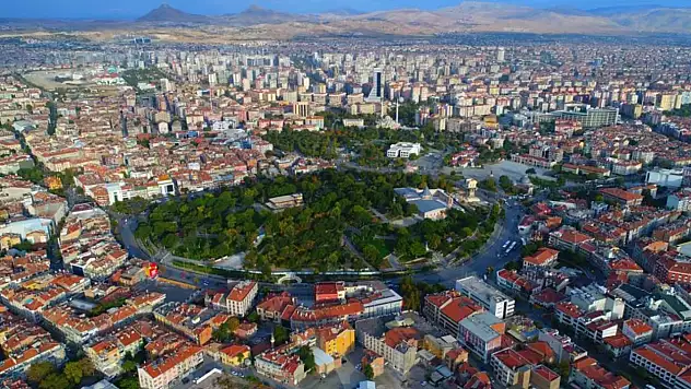 Konya Türkiye'nin en büyük üçüncü şehri idi