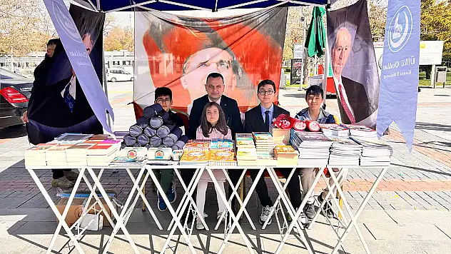 Konya Ülkü Ocaklarından 23 Nisan sergisi