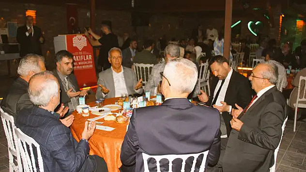 Konya Vakıflar Bölge Müdürlüğü tarafından iftar programı düzenlendi