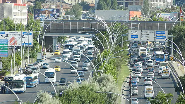 Konya Valiliği'nden plaka uyarısı