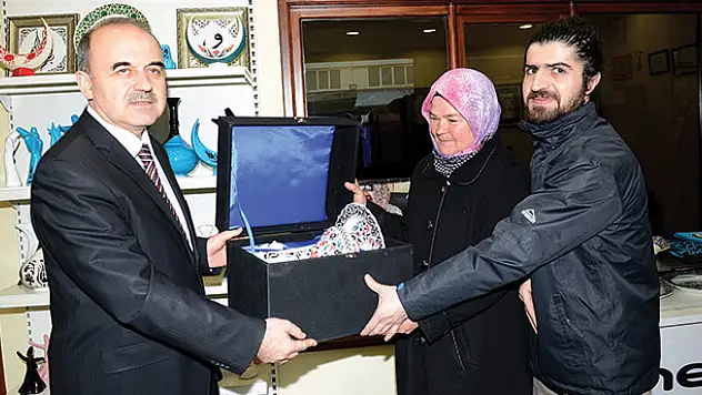 Konya Valisi Muammer Erol'dan KONES'e ziyaret