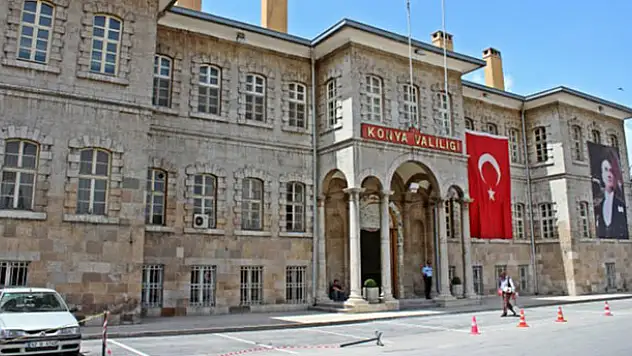 Konya Valisi'nin Özel kalemi FETÖ'den ihraç edildi
