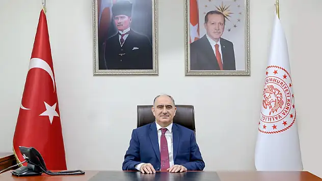 Konya Valisi Özkan'dan İstiklal Marşı'nın Kabulü ve Mehmet Akif Ersoy'u Anma Günü mesajı
