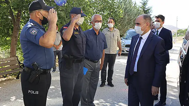 Konya Valisi Özkan, Halkapınar'ı ziyaret etti