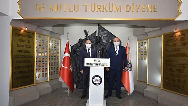 Konya Valisi Özkan, İl Emniyet Müdürü Aydın'ı ziyaret etti