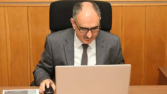 Konya Valisi Özkan tam kapanma değerlendirme toplantısına katıldı