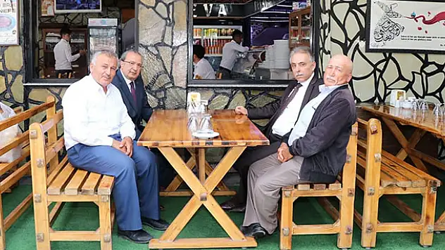 Konya Valisi Toprak, Bedesten esnafını ziyaret etti
