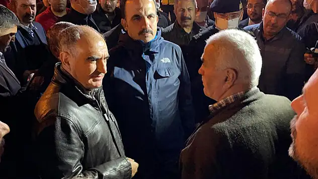 Konya Valisi Vahdettin Özkan, Kızılören Mahallesi'nde incelemelerde bulundu