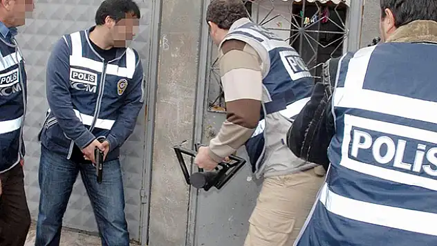 Konya ve 15 ilde FETÖ operasyonu
