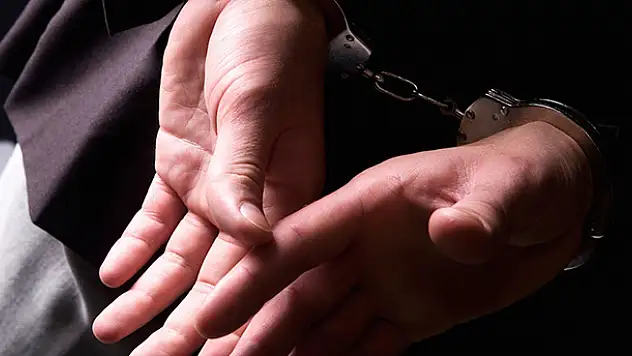 Konya ve 8 ilde FETÖ operasyonu: 20 gözaltı