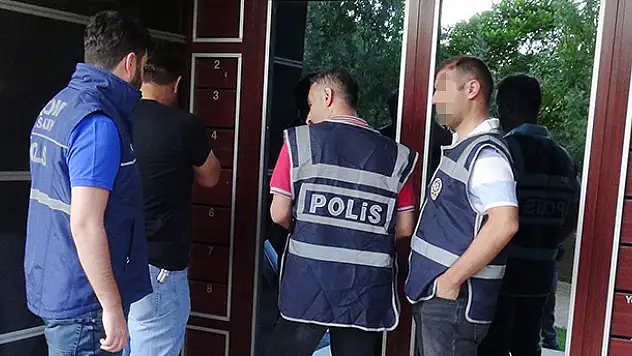 Konya ve 8 ilde FETÖ operasyonu