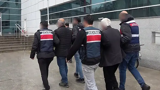 Konya ve Adıyaman'da terör operasyonu: 3 gözaltı