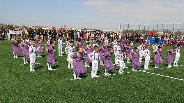 Konya ve çevre illerde 23 Nisan coşkusu