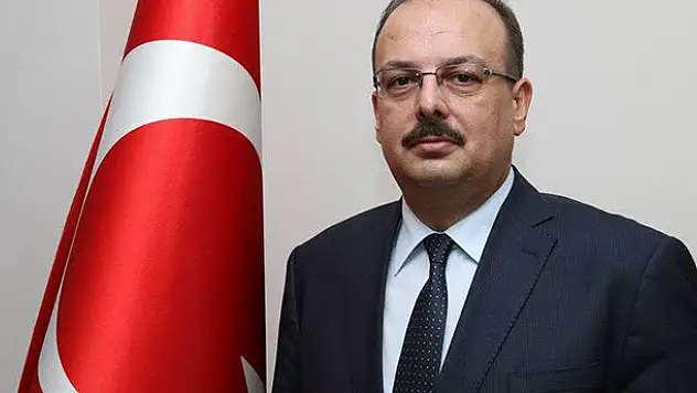 Konya'ya atanan Vali'den şiirli veda