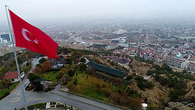 Konya'ya dev Türk Bayrağı!
