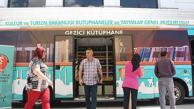 Konya'ya gezici kütüphane