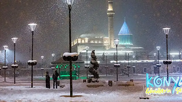 Konya'ya mevsimin ilk karı düştü! Bugün de kar yağışı bekleniyor