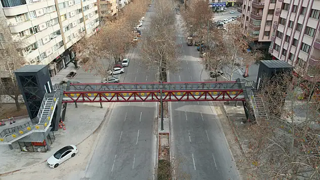 Konya'ya yeni yaya üst geçitleri kazandırılıyor