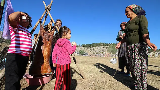 Konya yaylalarında yörüklerin asırlık 'tuluk' geleneği sürüyor