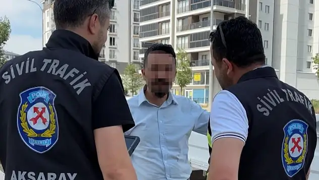 Konya yolunda durdurulan kamyonette sahte paka çıktı