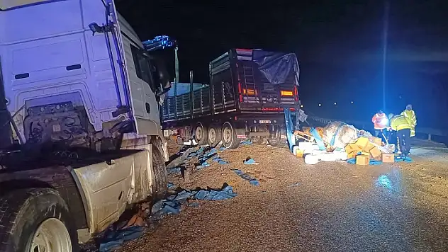 Konya yolunda tır devrildi: 1 yaralı
