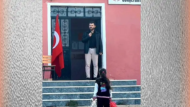Konya'da 1 öğretmen ve 1 öğrenci ile 29 Ekim kutlandı