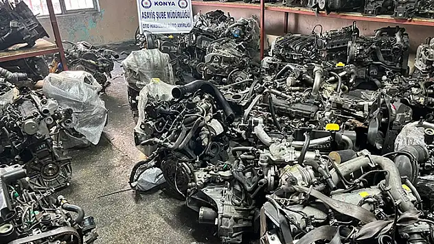 Konya'da 13 milyon liralık oto hırsızlığı operasyonunda 5 kişi gözaltına alındı
