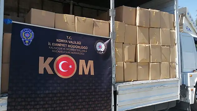 Konya'da 2 milyon 800 bin lira değerinde doldurulmuş makaron ele geçirildi