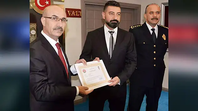 Konya'da 24 kilo eroinle yakalanan ödüllü polise 26 yıl hapis cezası