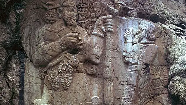 Konya'da 3 bin yıllık bereketin simgesi olan anıt