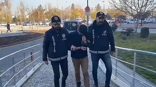 Konya'da 4 ayrı suç dosyası bulunan hırsız yakalandı
