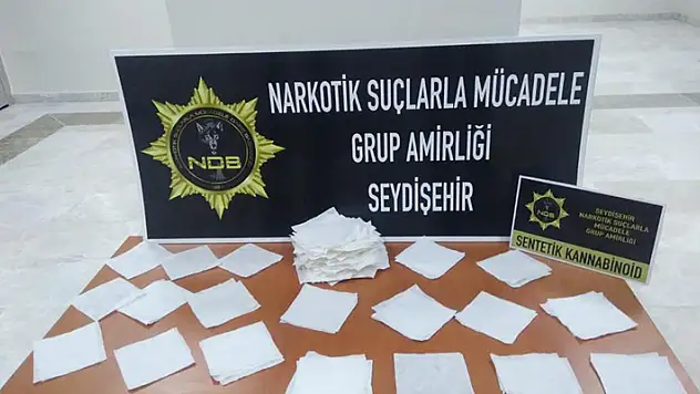 Konya'da 400 bin lira değerinde peçeteye emdirilmiş uyuşturucu ele geçirildi
