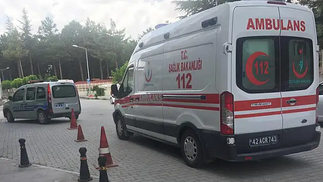 Konya'da 5. kattan düşen çocuk ağır yaralandı
