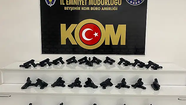 Konya'da 50 adet ruhsatsız tabanca ele geçirildi