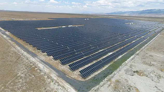 Konya'da 500 megavatlık yeni GES'te çalışmalar başladı