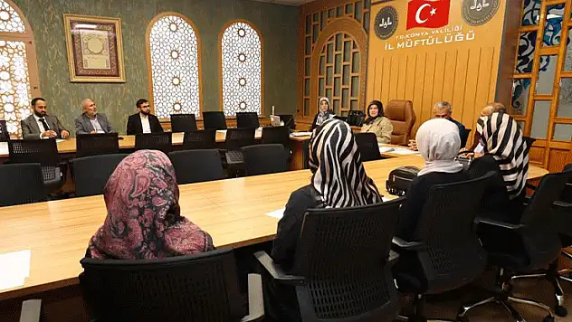 Konya'da aile kurumu ile ilgili toplantı yapıldı