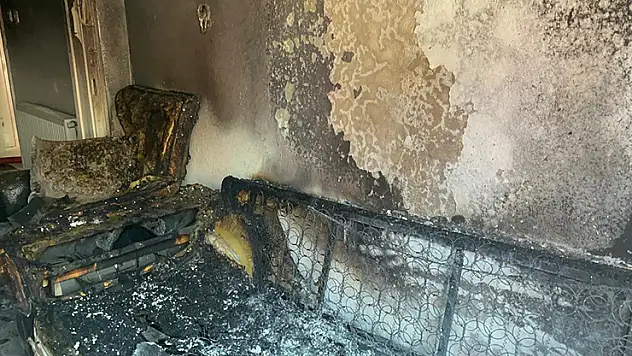 Konya'da apartmanda çıkan yangın söndürüldü