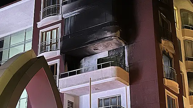 Konya'daki apartman yangını korkuttu