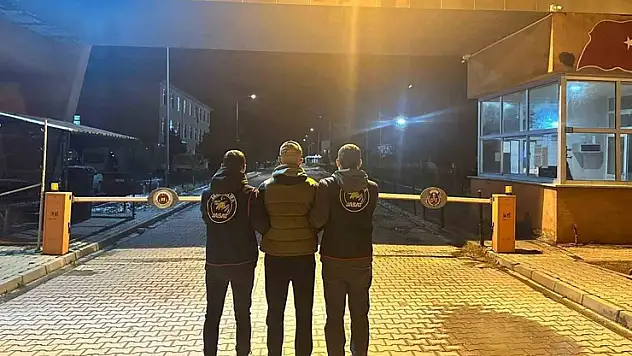 Konya'da aranan şahıslar kıskıvrak yakalandı
