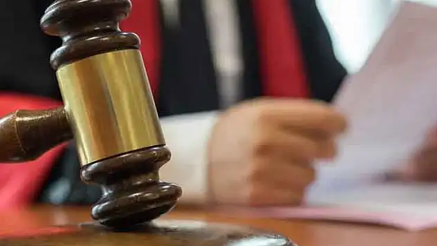 Konya'da baba ve oğlunun öldürülmesiyle ilgili sanık çift hakim karşısında