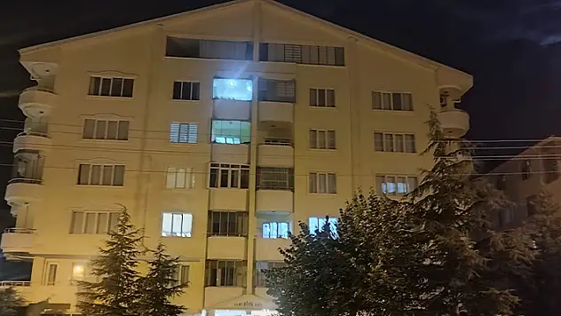 Konya'da balkondan düşen 6 yaşındaki çocuk hayatını kaybetti
