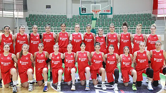 Konya'da basketbol şöleni 