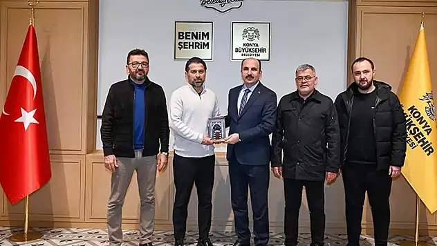 Konyaspor heyeti, Başkan Altay'ı ziyaret etti