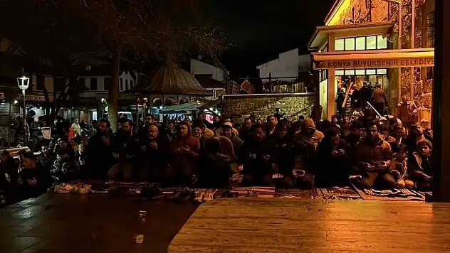 Konya'da Berat Kandili dualarla idrak edildi