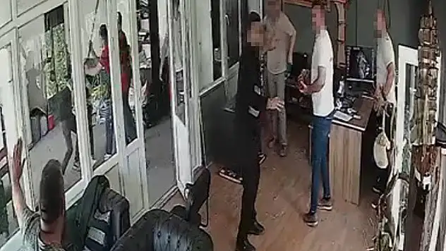 Konya'da bir kişi, bir dönem birlikte yaşadığı kadının yakınları tarafından dayak yedi 