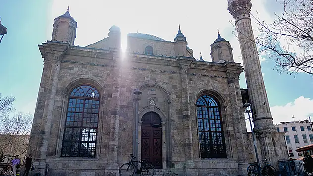 Konya'da bir Osmanlı mirası: Aziziye Camii