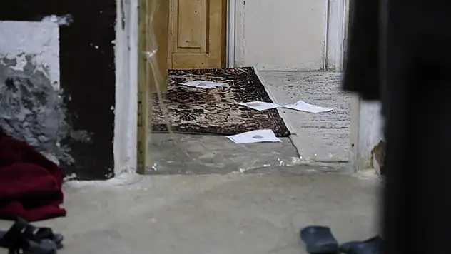 Konya'da böcek ilacı faciası: Alt katta dökülen böcek ilacı üst kattaki çocuğun ölümüne sebep oldu