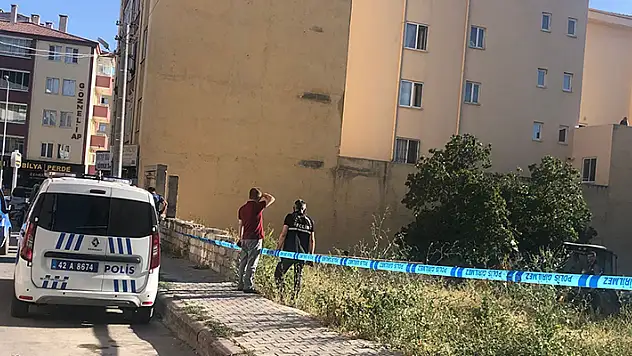 Konya'da ceset gömüldüğü ihbarı polisi alarma geçirdi
